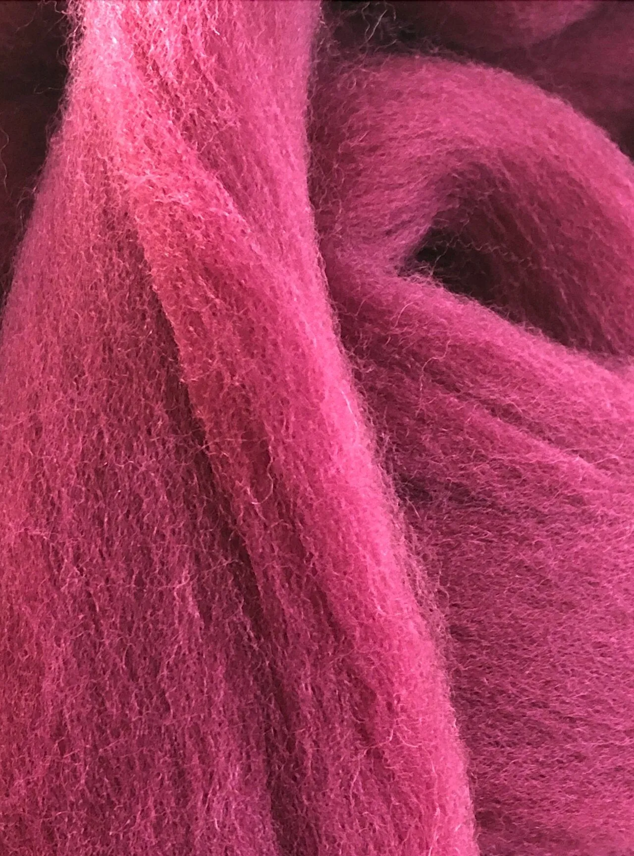 Burgundy Wine (Black Cherry) Merino Wool Top Roving - Spin into Yarn, Needle Felt, Wet felt, Spinning,Felting,Weaving, Knitting, wool roving