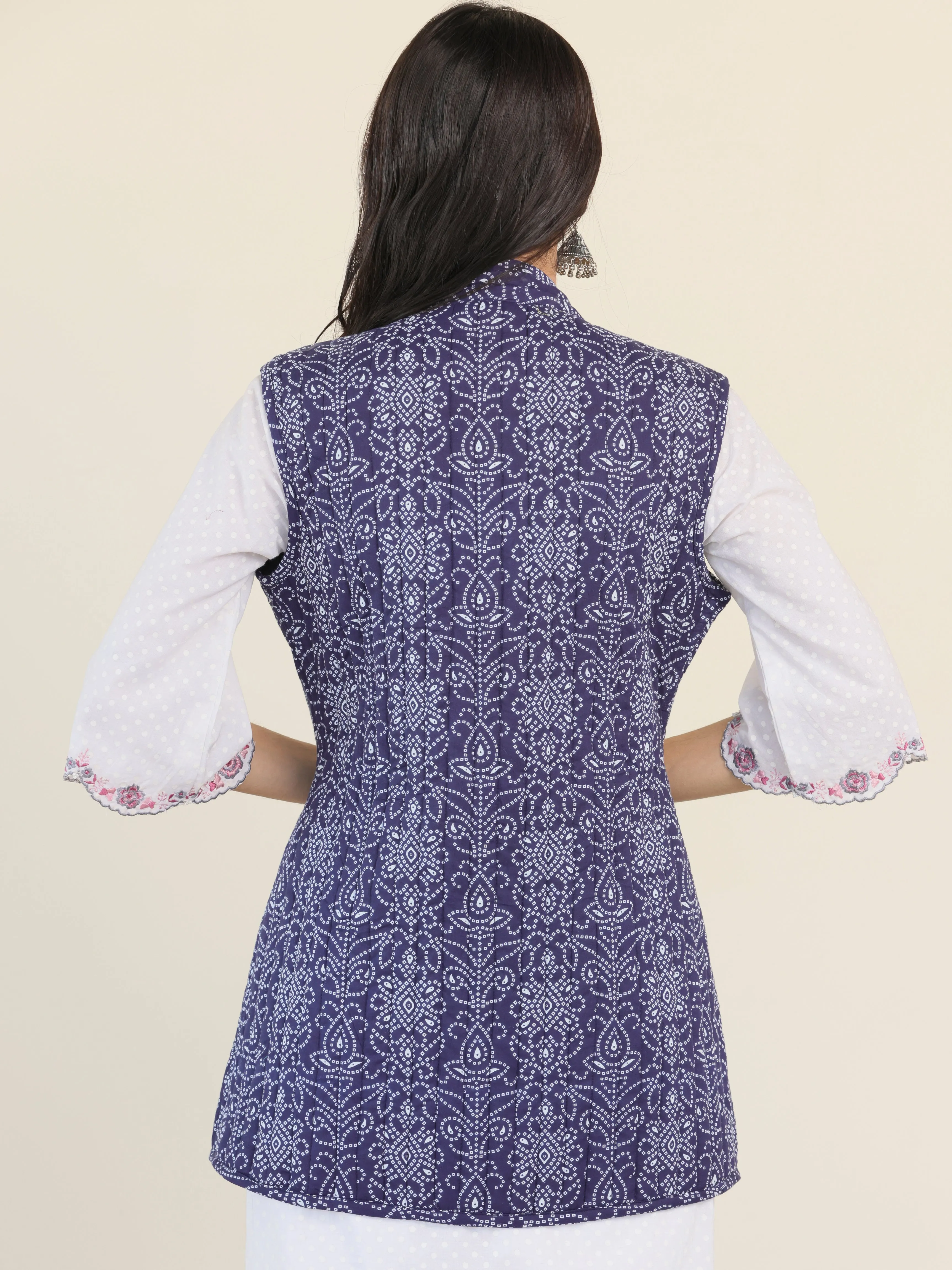 Shishir Rutba Quilted Reversible Sleeveless Jacket