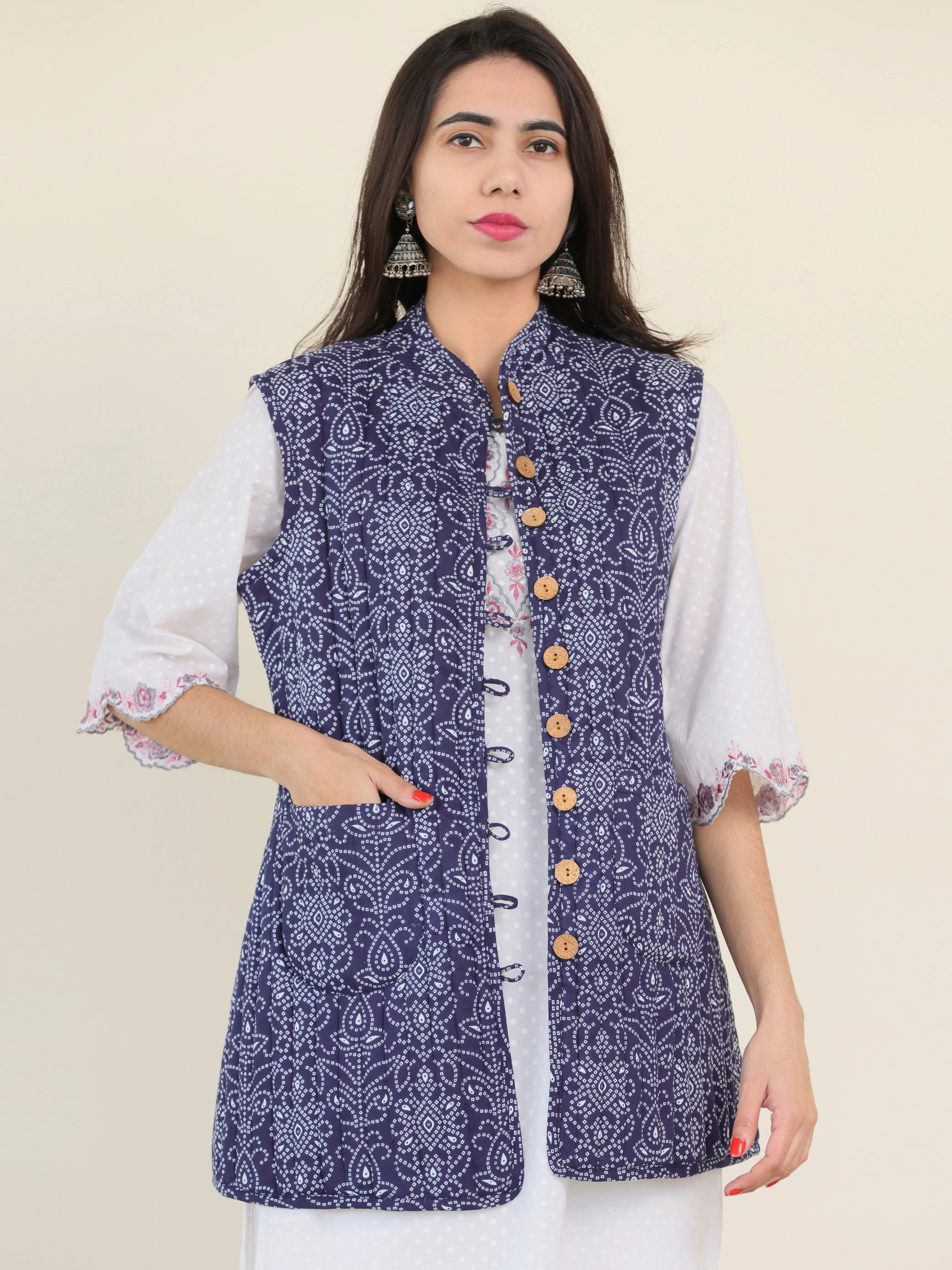 Shishir Rutba Quilted Reversible Sleeveless Jacket