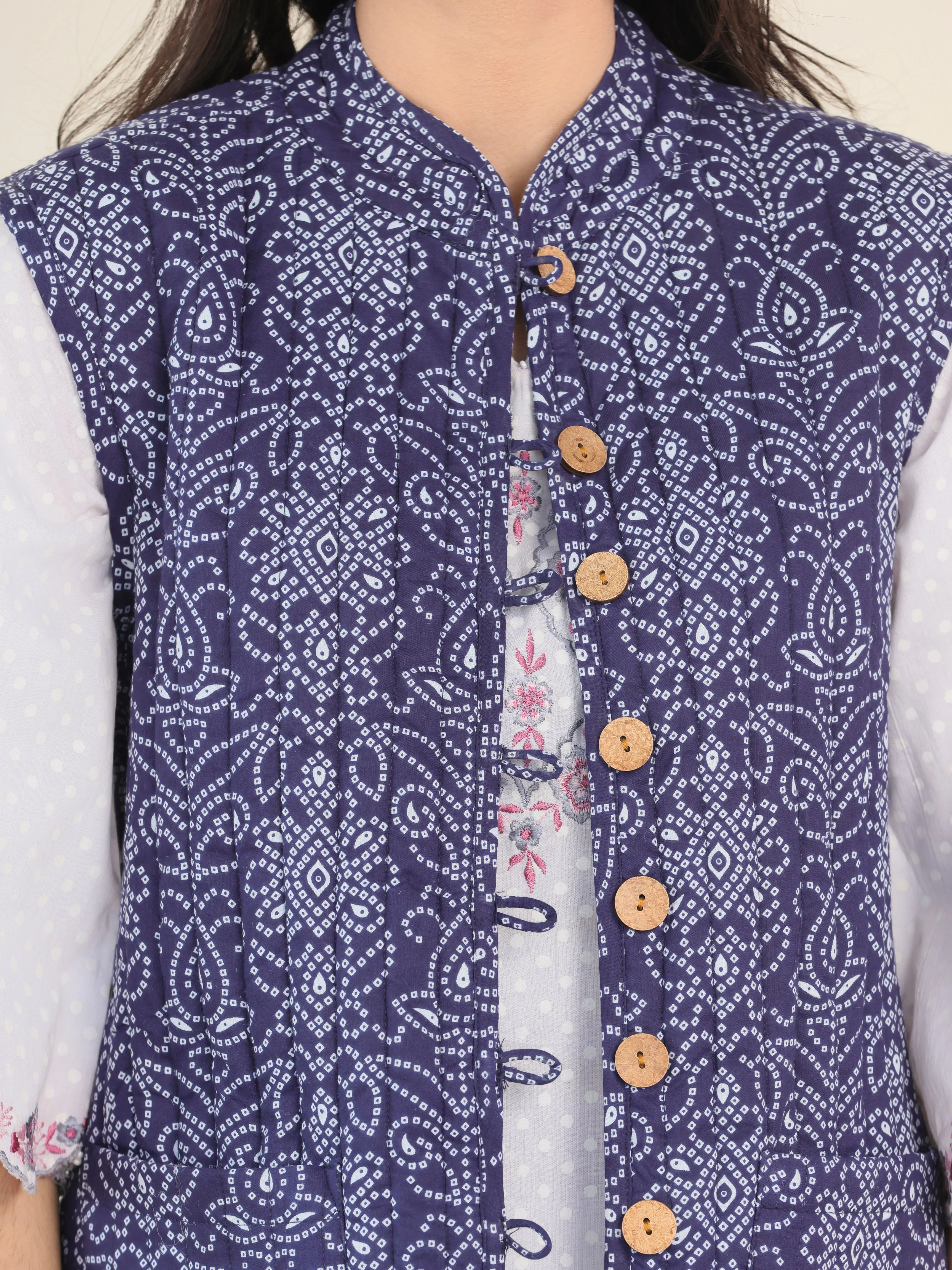 Shishir Rutba Quilted Reversible Sleeveless Jacket